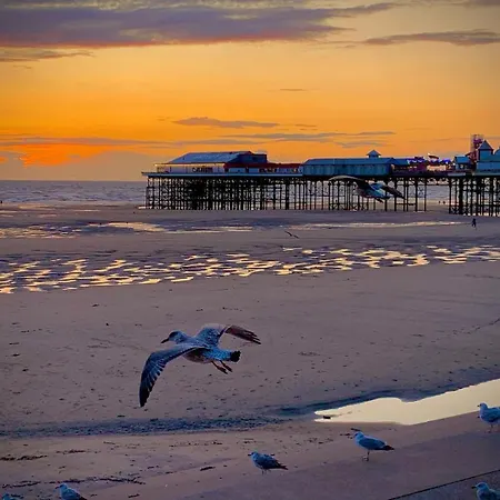 Balmoral Hotel Blackpool