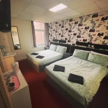Hotell Prestige Plaza 3*