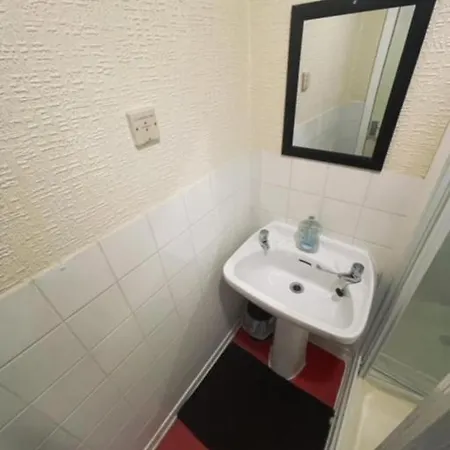 Prestige Plaza Hotell 3*