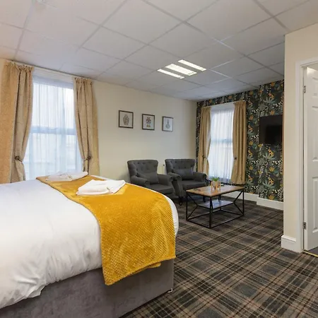 Hotel Adelaide - Town Centre - Opposite Winter Gardens