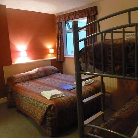Vernon Hotel