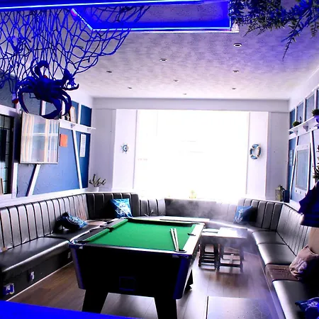 The Regency Отель *
