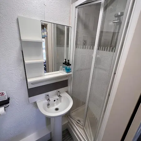 Delovely Bed & Breakfast 4*