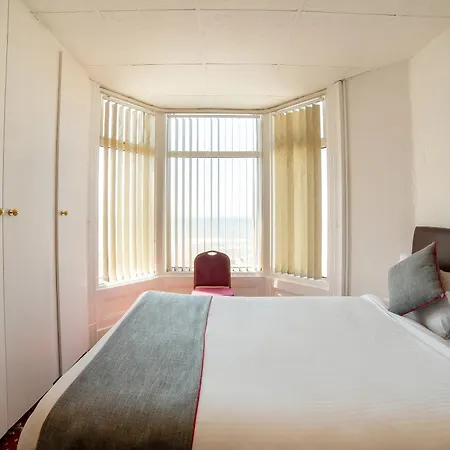 Hotel Oyo The Golden Cheval Blackpool