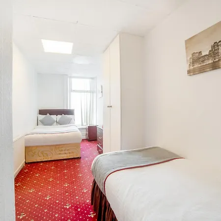 Hotel Oyo The Golden Cheval Blackpool