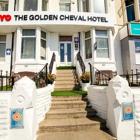 Oyo The Golden Cheval 3*