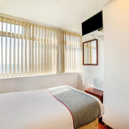 Hotel Oyo The Golden Cheval Blackpool