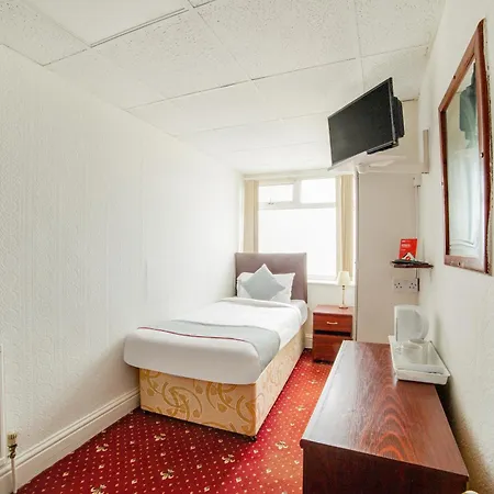 Hotel Oyo The Golden Cheval Blackpool