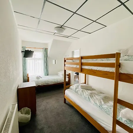 丹尼斯科特旅馆