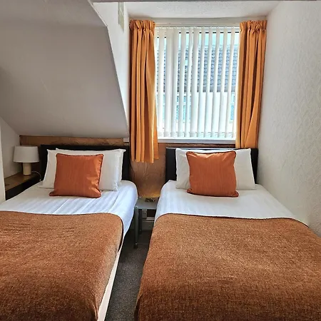 Beverley Dean - Children Over 5 Years Welcome - Continental Breakfast Bed & Breakfast