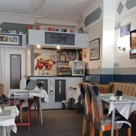 Hornby Villa- 4star B&b-couples & Families Only Guest house Blackpool