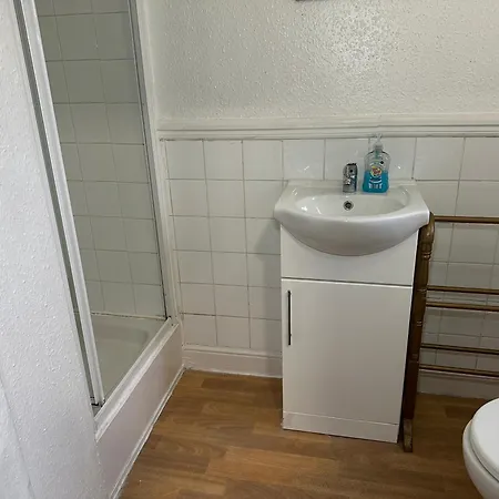 Tuxford House Гостевой дом Блэкпул