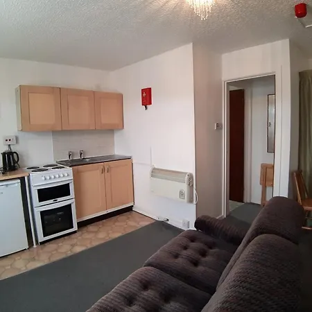 Rosemede Flats *