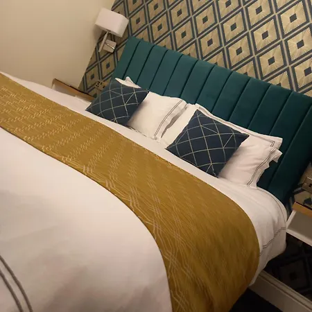 Гостевой дом The Gatsby - Formerly The Windsor Блэкпул