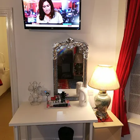 Hotel Bukhari 4*