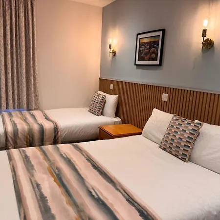 Craig-y-don Hotel 2*