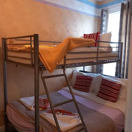 My Adam Hotel 3*