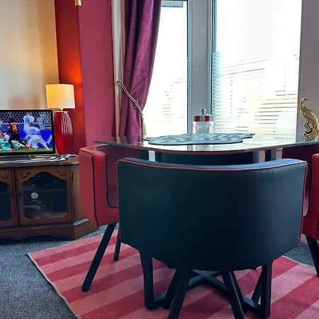 Circus Apartment Blackpool
