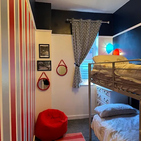 Circus Apartment