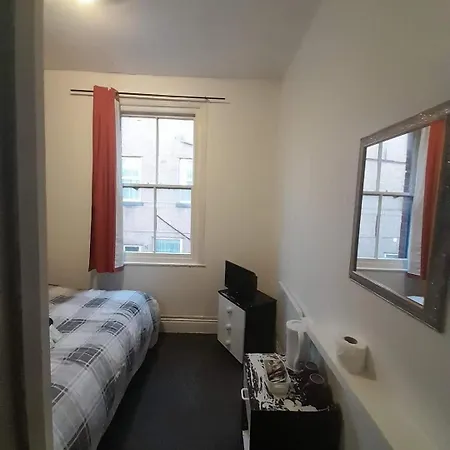Myroomz Orchid Pensionat Blackpool