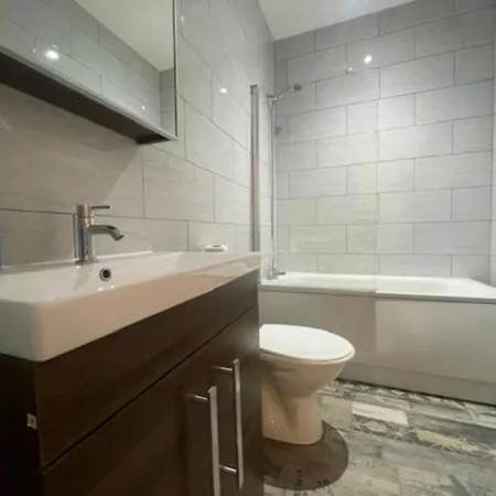 Apartment Bond Street, Sleeps 7 *
