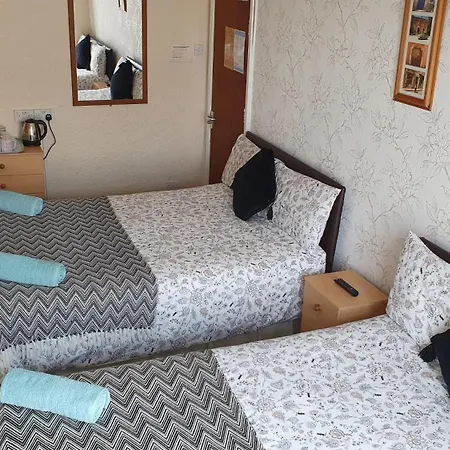 The Tudor 3*