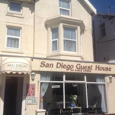San Diego - Near Pleasure 2* Blackpool