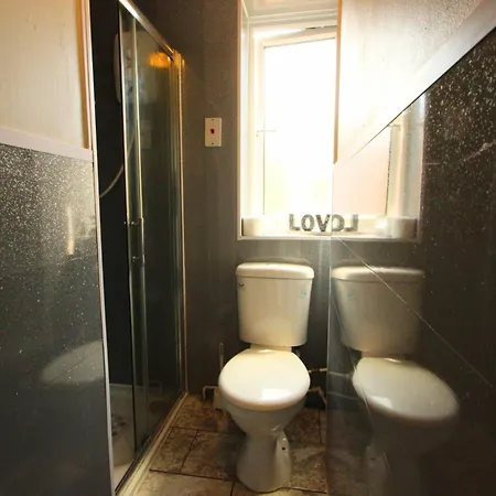 Oyo 33 Bed & Breakfast