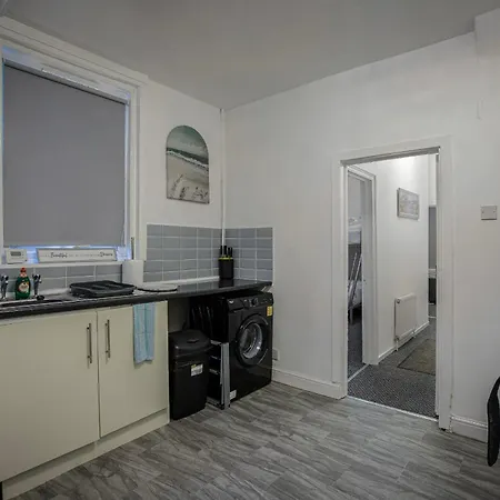 Hospitable Unit In * Blackpool