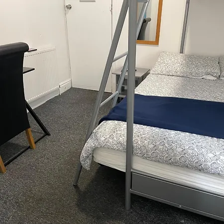 Hotel Backpackers & Blackpool