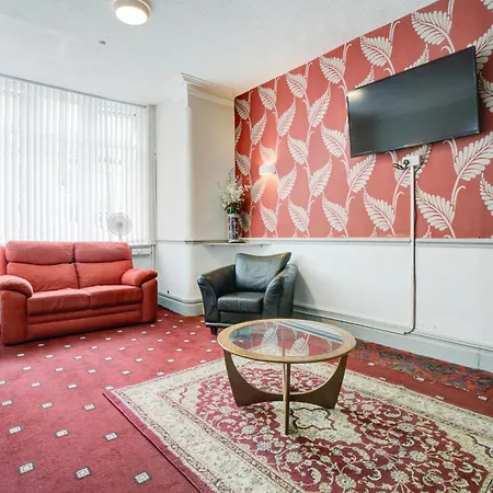 The Sandringham Court & Apartment-all Groups Welcome Hotel Blackpool