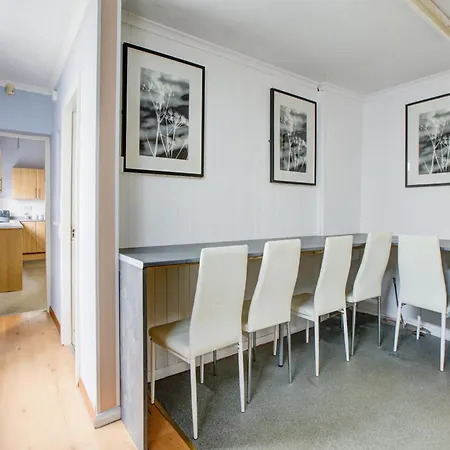 Hotel The Sandringham Court & Apartment-all Groups Welcome Blackpool