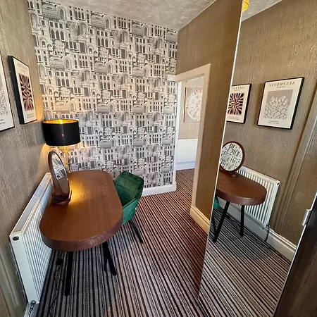 Delovely Bed & Breakfast Blackpool