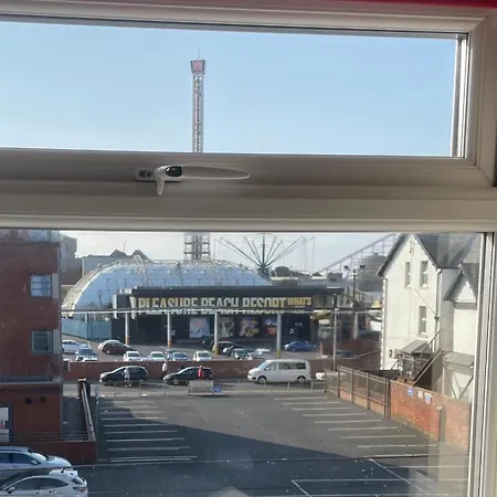 Aparthotel Blackpool Hotel 3*