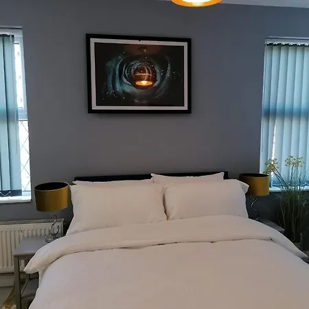 Blok 3 -jacuzzi Suites, & Ensuite Aparthotel *