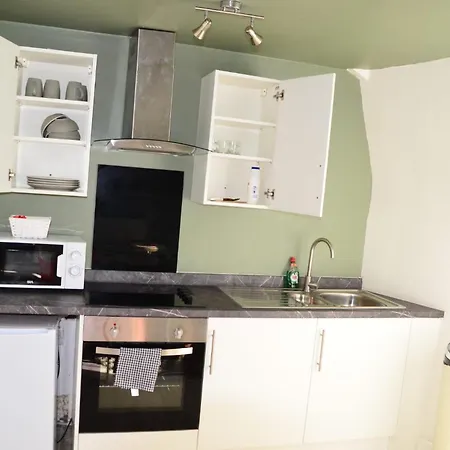 Aparthotel Blok 3 -jacuzzi Suites, & Ensuite