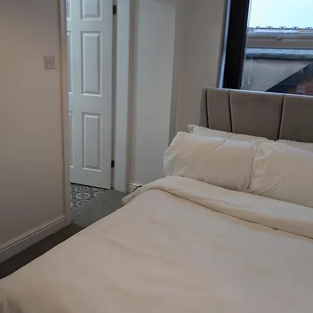 Blok 3 -jacuzzi Suites, & Ensuite Lägenhetshotell Blackpool