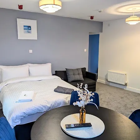 Blok 3 -jacuzzi Suites, & Ensuite Aparthotel *
