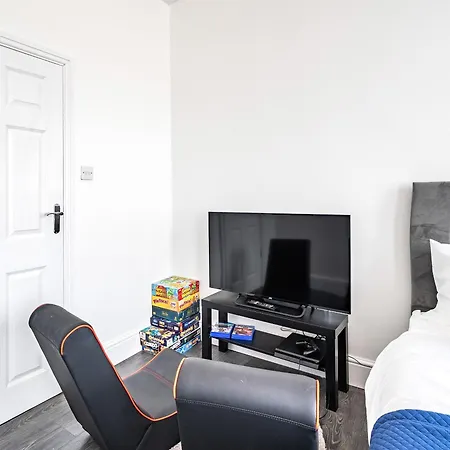 Sea View One - Uk36846 Holiday home *