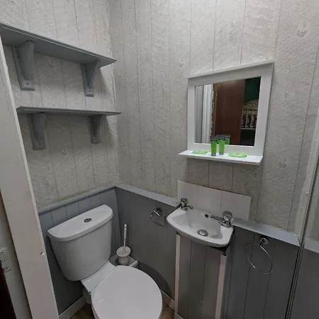 Hotel Palace - Pet Friendly - Everyone Welcome *