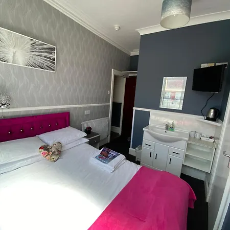 메이페어 B&B 3*