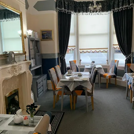 Hornby Villa- 4star B&b-couples & Families Only Guest house 4*