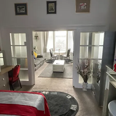 Gæstehus Victoria House - Self Catering Quiet - Adult Singles And Couples Only *