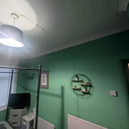 Hotel Palace - Pet Friendly - Everyone Welcome *