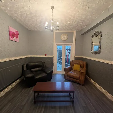 Hotel Palace - Pet Friendly - Everyone Welcome