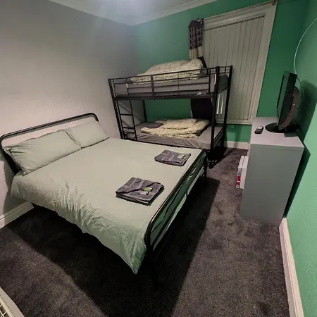 Palace - Pet Friendly - Everyone Welcome *