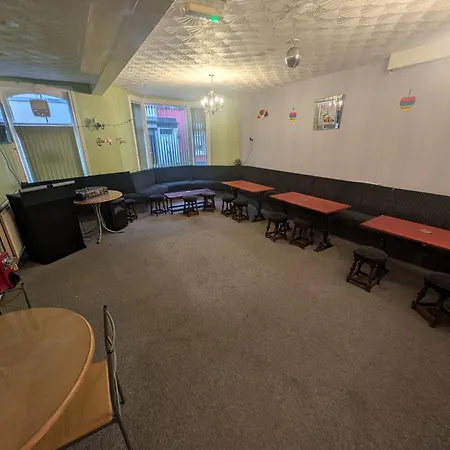 Palace - Pet Friendly - Everyone Welcome Hotel
