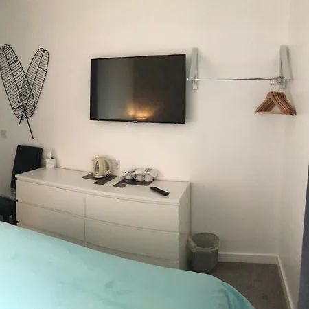 Four Seasons 3* Blackpool