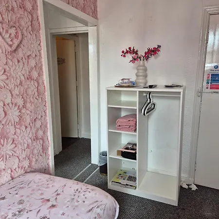 Glendor * Blackpool
