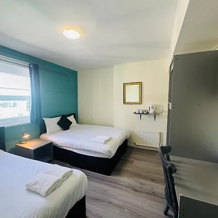 Calypso Hotel 2*